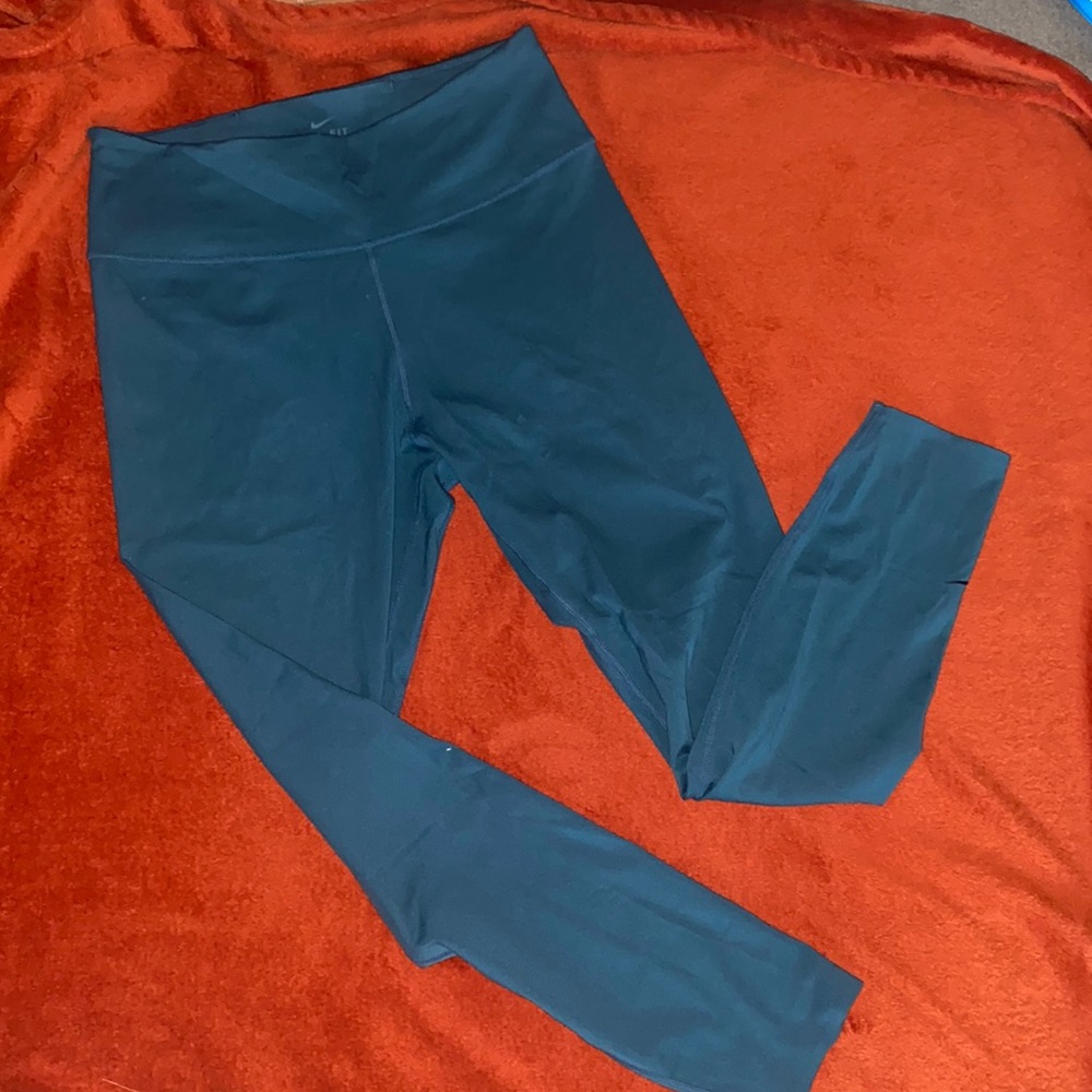 NWOT Nike Women’s size M Dark Teal Workout Leggings